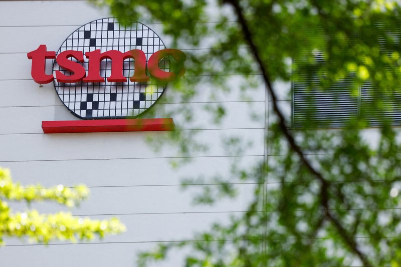 台积电称 ASML High-NA EUV 太贵，2029 年前暂不导入量产 封面