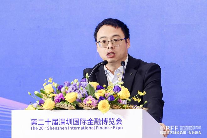 华为发表韬定律：换了一把量芯片的尺子 封面