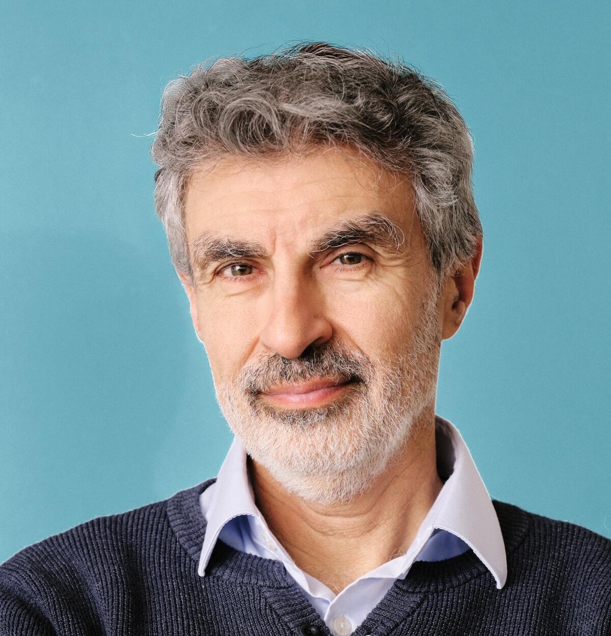 Yoshua Bengio 官方肖像(摄影:Richmond Lam)